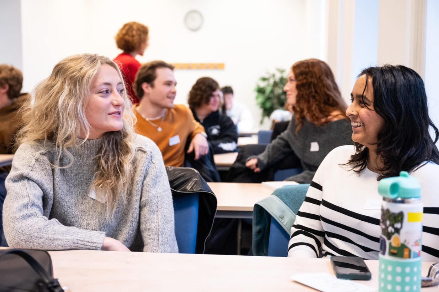 Two UNYP students connect during the Summer Accelerator before their first year at UNYP